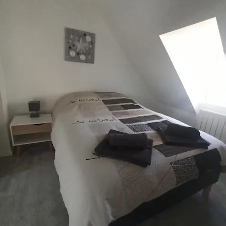 Spacieux Et Confortable En Hyper Centre Ernée